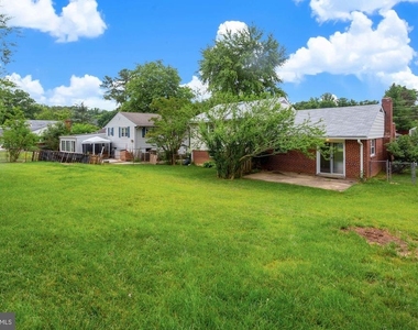 7106 Jayhawk Street - Photo Thumbnail 22