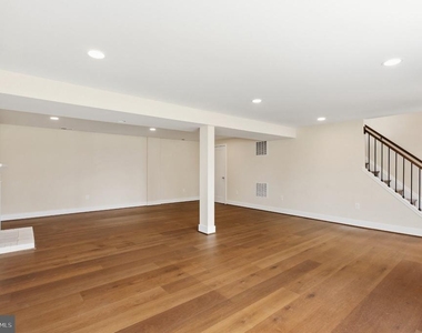 8118 Ainsworth - Photo Thumbnail 38