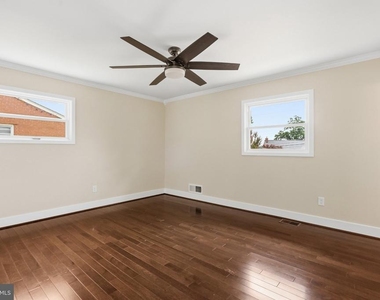 8118 Ainsworth - Photo Thumbnail 8