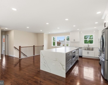 8118 Ainsworth - Photo Thumbnail 14