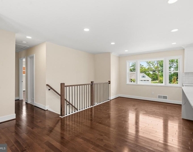 8118 Ainsworth - Photo Thumbnail 23
