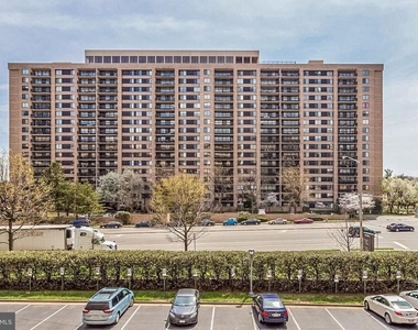 3713 S George Mason Drive - Photo Thumbnail 33