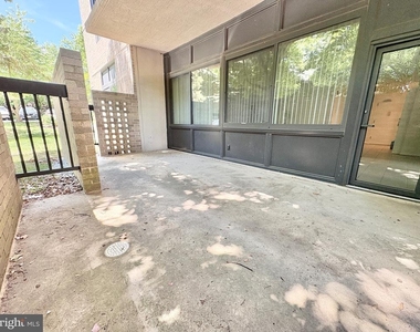 3713 S George Mason Drive - Photo Thumbnail 15