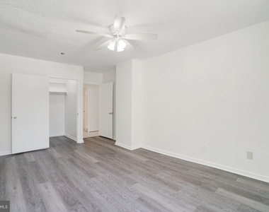 3713 S George Mason Drive - Photo Thumbnail 25