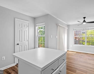 13126 Plotner Farm Road - Photo Thumbnail 10