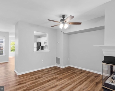 13126 Plotner Farm Road - Photo Thumbnail 6