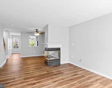 13126 Plotner Farm Road - Photo Thumbnail 2