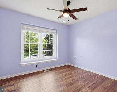 7690 Green Garland Drive - Photo Thumbnail 8