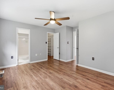 7690 Green Garland Drive - Photo Thumbnail 10