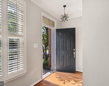 1319 Vintage Place - Photo Thumbnail 25