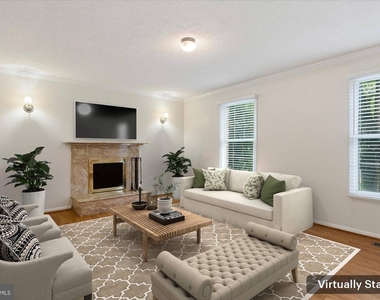 9708 Locust Hill Drive - Photo Thumbnail 44