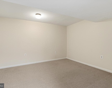 9708 Locust Hill Drive - Photo Thumbnail 34