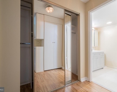 805 N Howard Street N - Photo Thumbnail 23