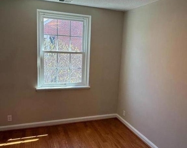 3501 Stafford Street S - Photo Thumbnail 11