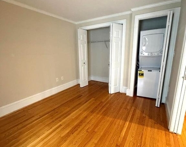 1602 Spruce Street - Photo Thumbnail 7