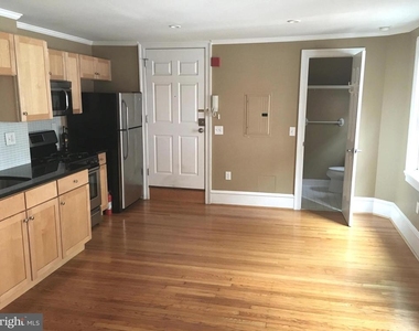 1602 Spruce Street - Photo Thumbnail 3