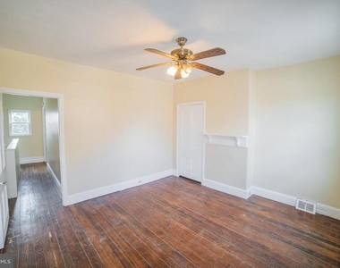2427 E Allegheny Avenue - Photo Thumbnail 5