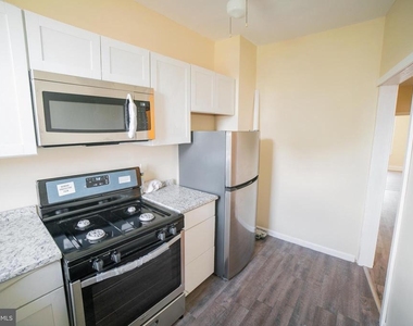 2427 E Allegheny Avenue - Photo Thumbnail 7