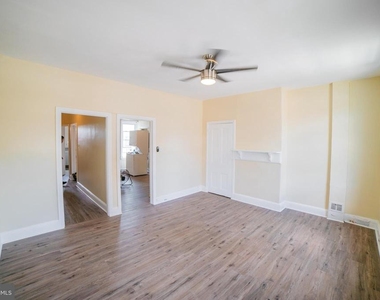 2427 E Allegheny Avenue - Photo Thumbnail 1