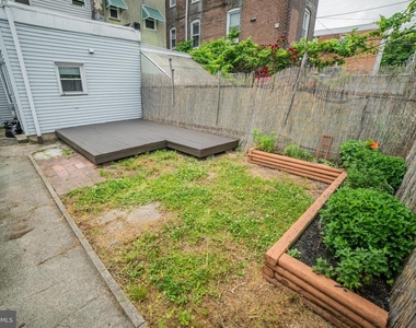 2427 E Allegheny Avenue - Photo Thumbnail 16