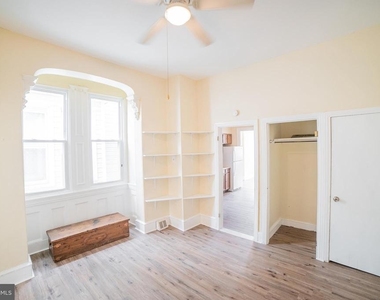 2427 E Allegheny Avenue - Photo Thumbnail 9
