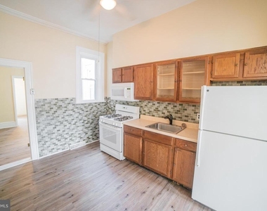 2427 E Allegheny Avenue - Photo Thumbnail 5