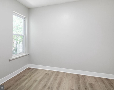3857 Wyalusing Avenue - Photo Thumbnail 9