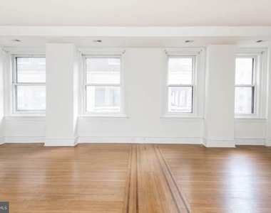 235 S 15th Street - Photo Thumbnail 1