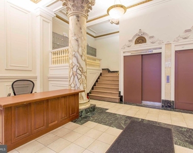 235 S 15th Street - Photo Thumbnail 6