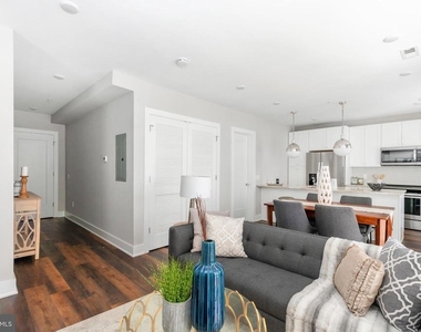45 W Haines Street - Photo Thumbnail 6