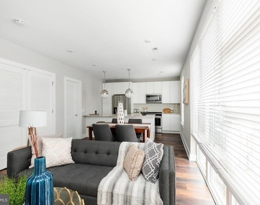 45 W Haines Street - Photo Thumbnail 5