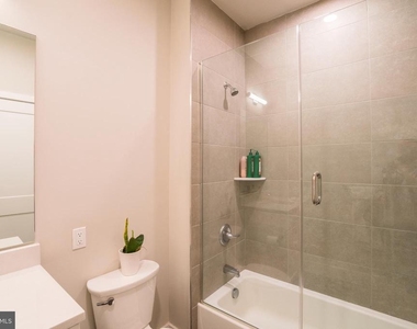 1300 S 19th Street - Photo Thumbnail 5