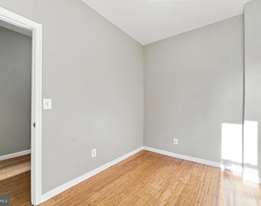 1551 N Allison Street - Photo Thumbnail 18