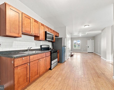 1551 N Allison Street - Photo Thumbnail 8