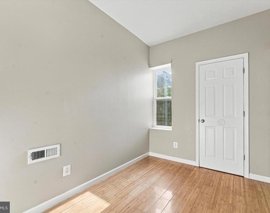 1551 N Allison Street - Photo Thumbnail 19