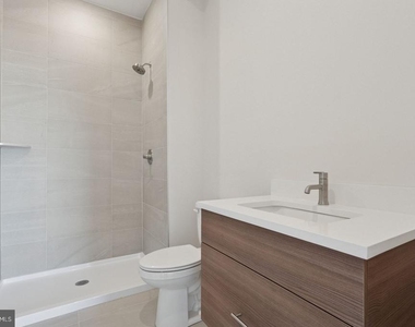 130 W Girard Avenue - Photo Thumbnail 19