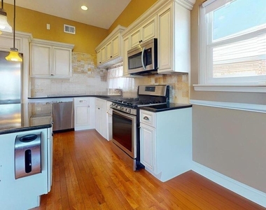 8902 Blue Grass Road - Photo Thumbnail 45