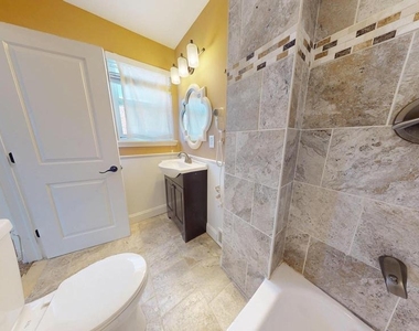 8902 Blue Grass Road - Photo Thumbnail 13