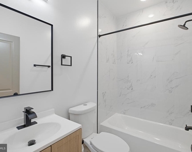 2322 N 5th Street - Photo Thumbnail 6