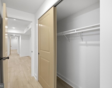 2322 N 5th Street - Photo Thumbnail 16