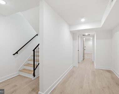 2322 N 5th Street - Photo Thumbnail 10