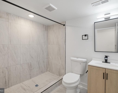 2322 N 5th Street - Photo Thumbnail 19