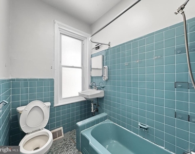 2023 N Gratz Street - Photo Thumbnail 16