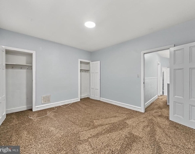 2023 N Gratz Street - Photo Thumbnail 8