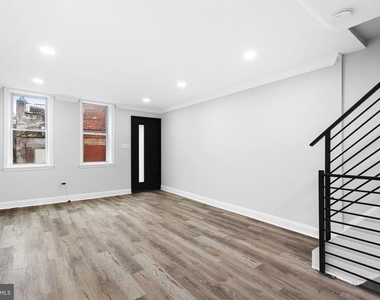 1847 Gerritt Street - Photo Thumbnail 10