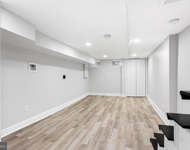 1847 Gerritt Street - Photo Thumbnail 23