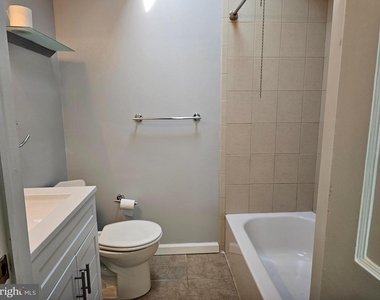 1521 W End Drive - Photo Thumbnail 8