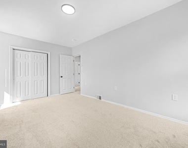 253 Beech Street - Photo Thumbnail 9