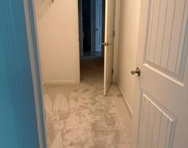 111 Village Drive - Photo Thumbnail 16
