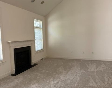111 Village Drive - Photo Thumbnail 8